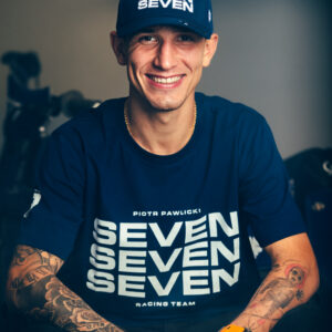 T-shirt SEVEN
