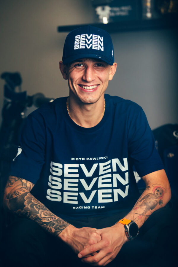 T-shirt SEVEN